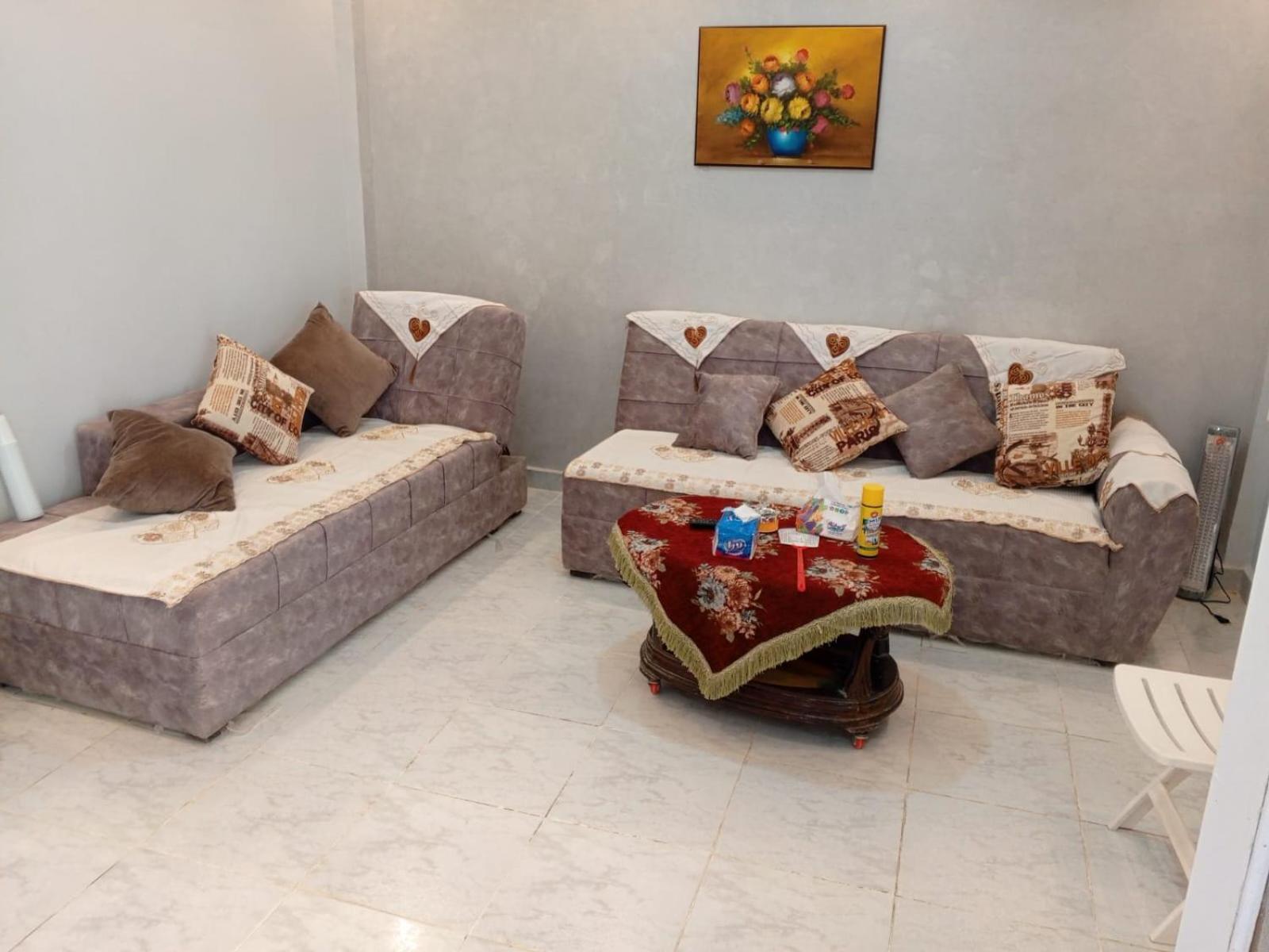 Villa Halfmoon House
